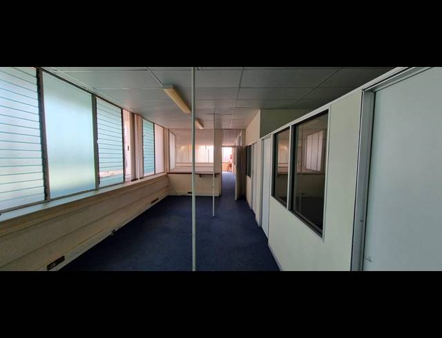 340M² OFFICE TO LET IN KRUGERSDORP CENTRAL